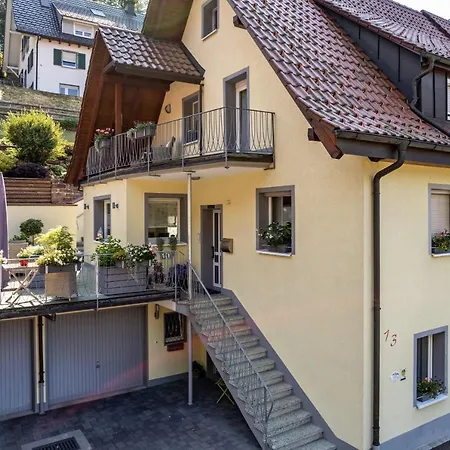 Am Kapellenberg *